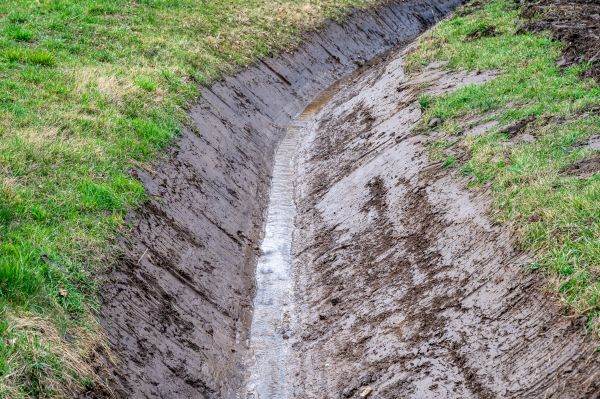 Cost of Drainage Ditch Repair in Elk River