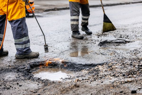 Cost of Gravel Pothole Repair in Elk River